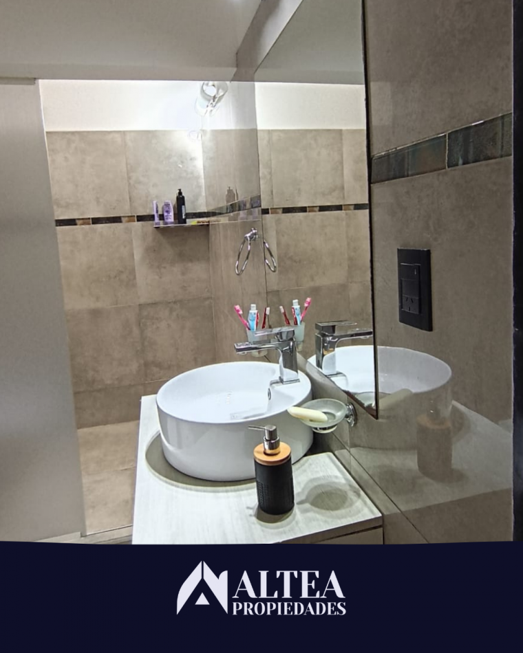 Casa en venta 1 dorm. en Roma 270 - Rio Tercero