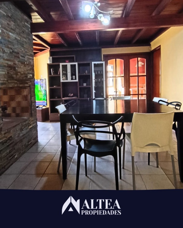 Casa en venta 3 dormitorios| La Paz 342 - Rio Tercero