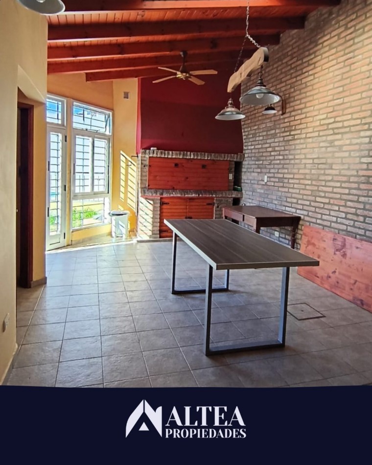 Casa en venta 3 dormitorios| La Paz 342 - Rio Tercero