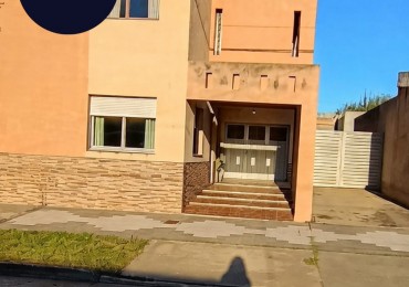 Casa con Galpon Independiente en Venta | Rio Tercero